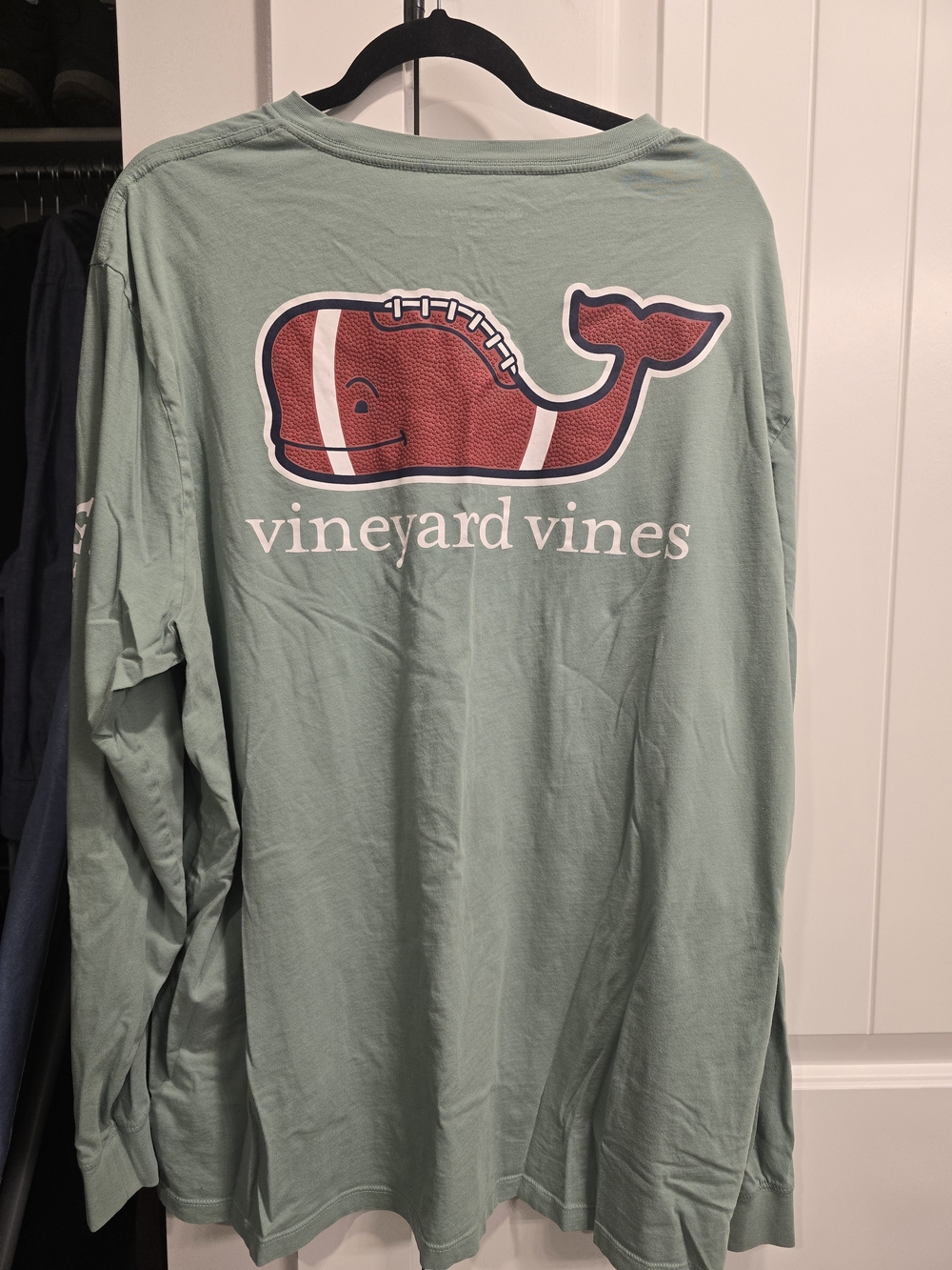 Vineyard Vines Long-Sleeve Pocket Tee in Seafoam Green with Whale - Picture 2 of 3